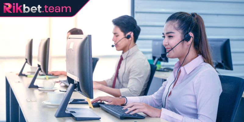 Hỗ trợ lẫn giải đáp thắc mắc khẳng định tính hợp pháp